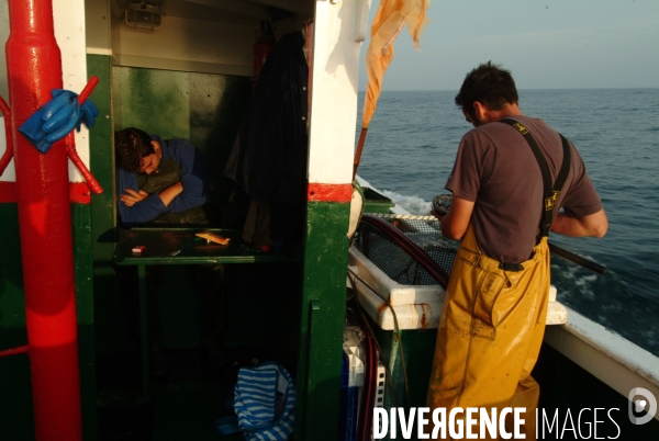 Le Lycee Maritime de Ciboure : formation de jeunes adolescents aux metiers de marins pecheurs