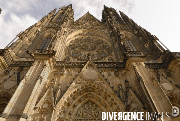 Le chteau royal et sa cathedrale