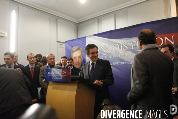 Conférence de presse de François FILLON pour annoncer la création d un nouveau groupe parlementaire, le  Rassemblement UMP .