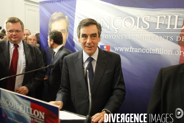 Conférence de presse de François FILLON pour annoncer la création d un nouveau groupe parlementaire, le  Rassemblement UMP .