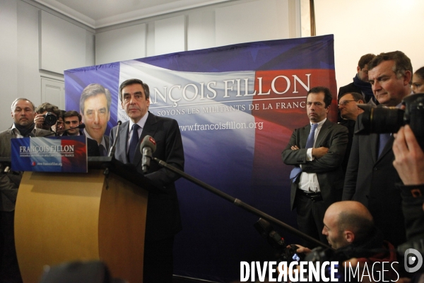 Conférence de presse de François FILLON pour annoncer la création d un nouveau groupe parlementaire, le  Rassemblement UMP .