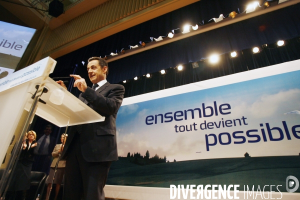 Nicolas sarkozy reunit ses comites de soutien a la mutualite