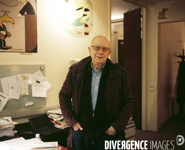 Claude Angeli, rédacteur en chef du Le Canard Enchaîné Journal satyrique et hebdomadaire