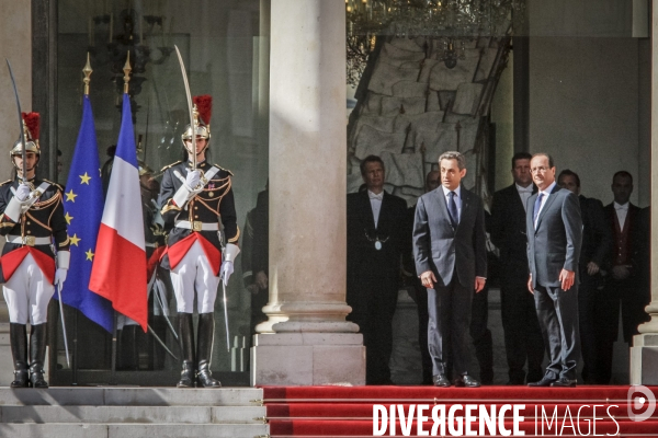 Passation de pouvoir entre Nicolas Sarkozy et François Hollande et investiture du nouveau Président de la République