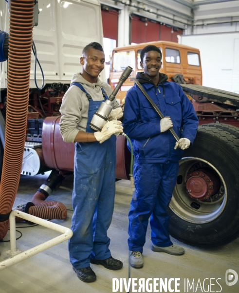 Orly, Centre de Formations Industrielles