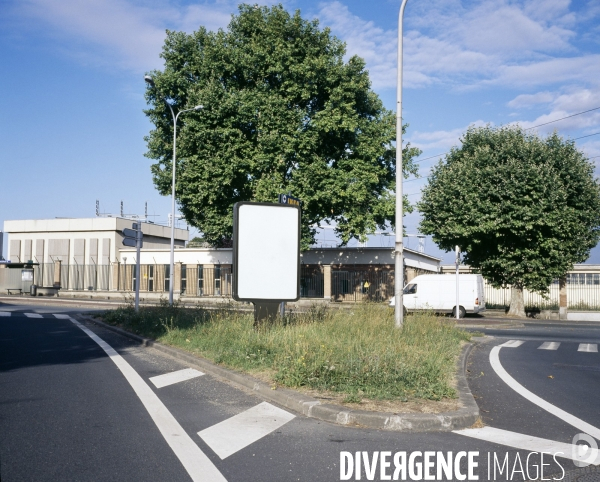 Villeneuve-le-Roi, zone industrielle.