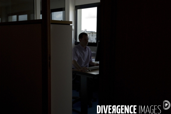 Le travail des cadres ; la vie de bureau