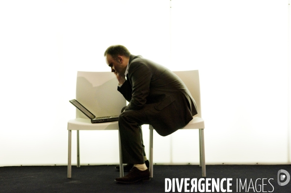 Le travail des cadres ; la vie de bureau