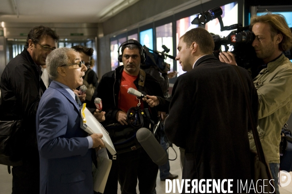 Le mécontentement des petites actionnaires lors de l assemblée générale de Natixis le 30 avril 2009