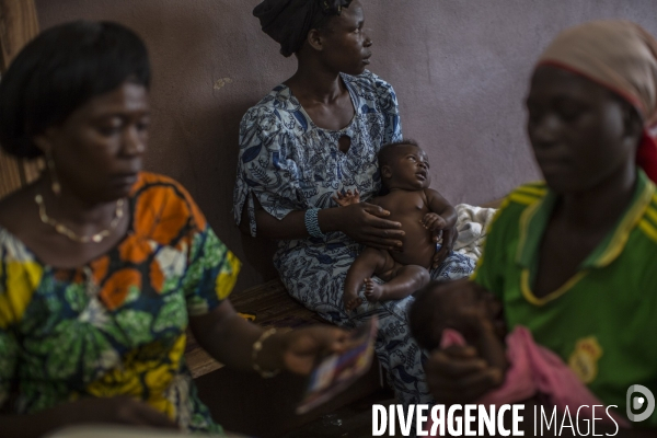 Hopital de paoua, en republique centrafricaine, gere par msf.