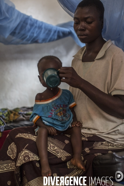 Hopital de paoua, en republique centrafricaine, gere par msf.
