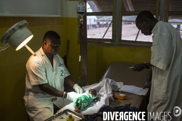 Hopital de paoua, en republique centrafricaine, gere par msf.