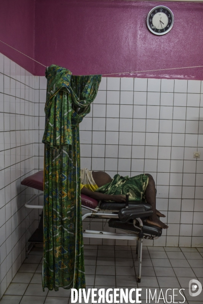 Hopital de paoua, en republique centrafricaine, gere par msf.