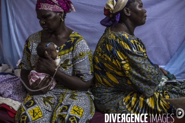 Hopital de paoua, en republique centrafricaine, gere par msf.