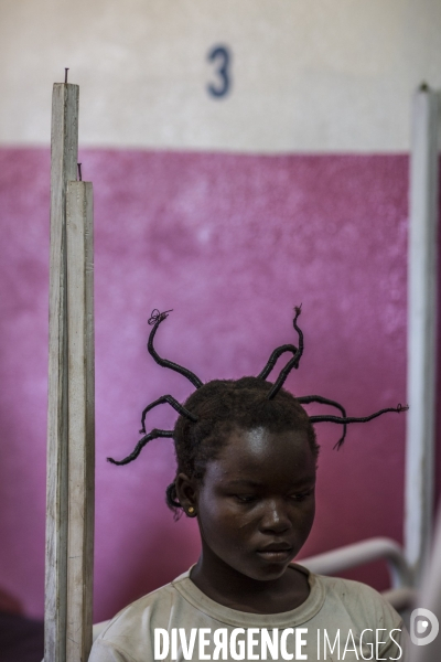 Hopital de paoua, en republique centrafricaine, gere par msf.