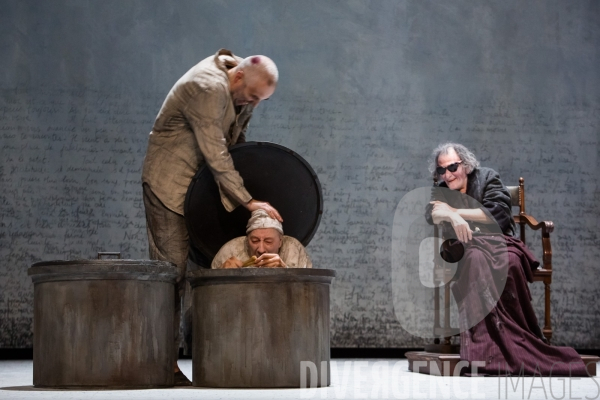 Fin de partie de Samuel Beckett - mise en scène Alain Françon