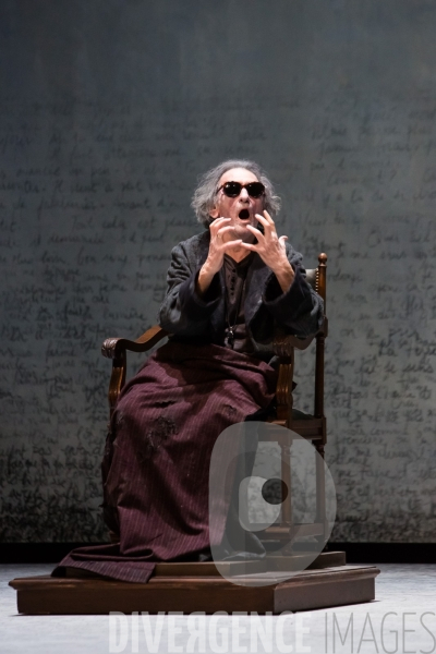 Fin de partie de Samuel Beckett - mise en scène Alain Françon