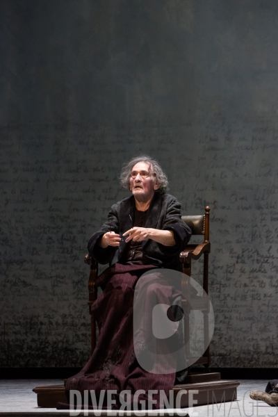 Fin de partie de Samuel Beckett - mise en scène Alain Françon