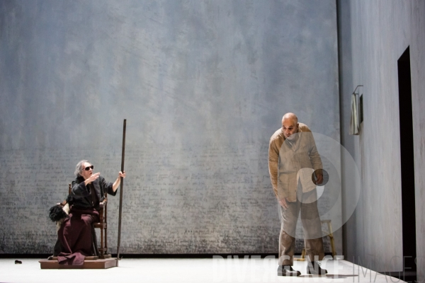 Fin de partie de Samuel Beckett - mise en scène Alain Françon