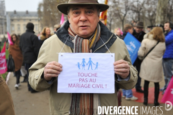 Manif pour tous contre le mariage homosexuel.