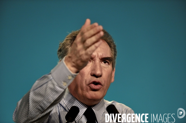 Francois bayrou en meeting a caen