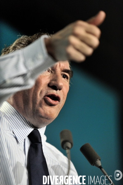 Francois bayrou en meeting a caen
