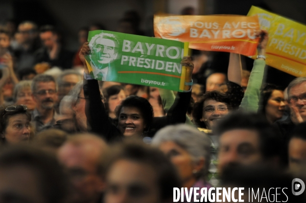 Francois bayrou en meeting a caen