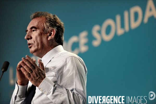 Francois bayrou en meeting a caen