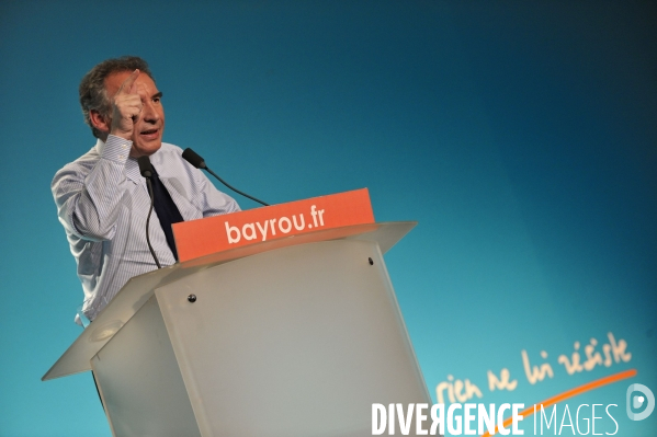 Francois bayrou en meeting a caen
