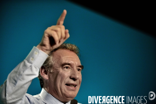 Francois bayrou en meeting a caen