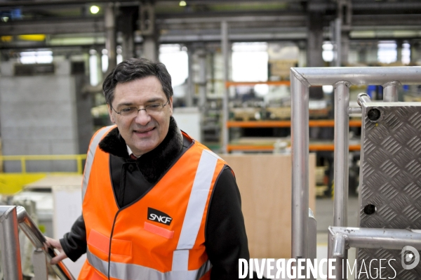 Patrick DEVEDJIAN, visite des ateliers TGV de la SNCF