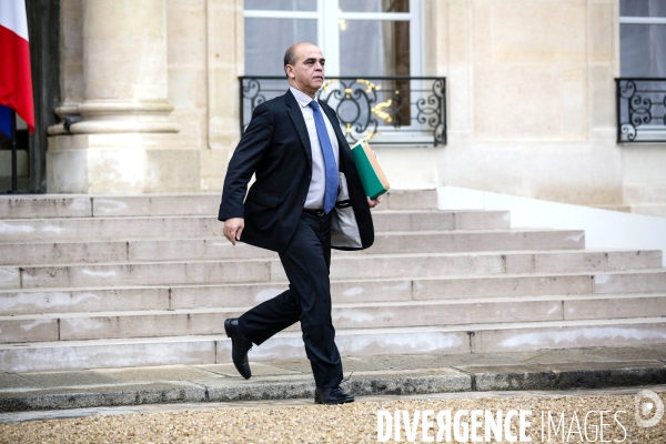 Sortie du Conseil des ministres