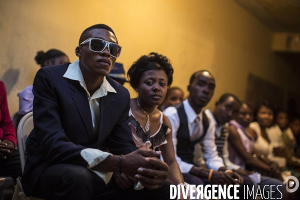 Mariage pentecotiste a port-au-prince, haiti