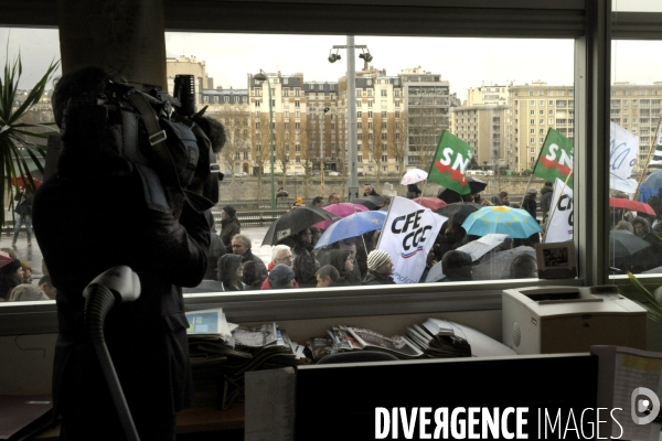 Grève et manifestation à France télévision