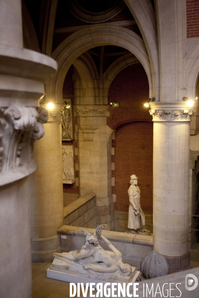 Illustration: le musée des Augustins à Toulouse, situé dans l ancien couvent des Augustins abandonné à la révolution française. Ce musée abrite d importantes collections de peintures et de sculptures