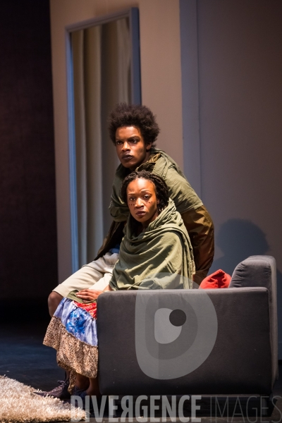 Tendre et cruel  de  Martin Crimp  Mise en scène Brigitte Jaques-Wajeman , Cie Pandora  ,