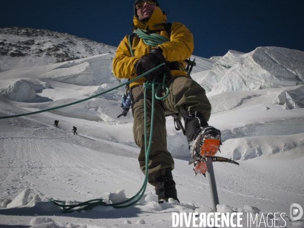 Rando alpinisme aux Écrins : les neiges du Dôme à  4000 