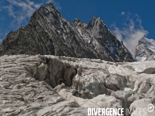 Rando alpinisme aux Écrins : les neiges du Dôme à  4000 