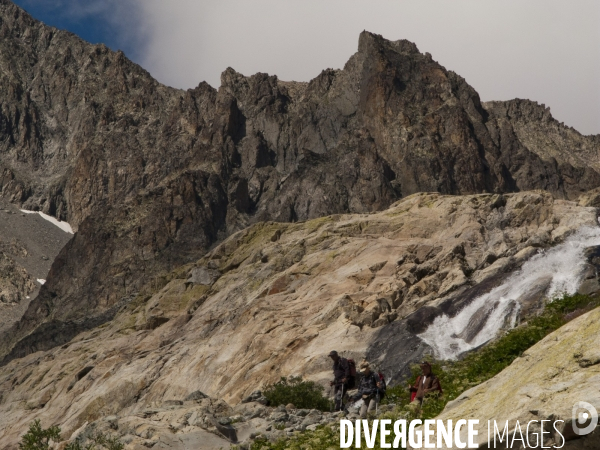 Rando alpinisme aux Écrins : les neiges du Dôme à  4000 