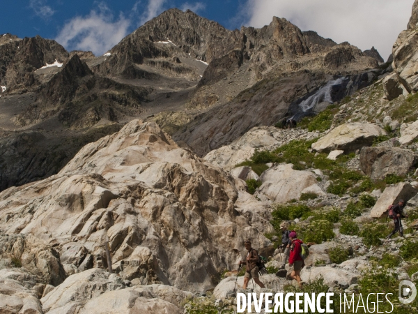 Rando alpinisme aux Écrins : les neiges du Dôme à  4000 