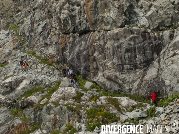 Rando alpinisme aux Écrins : les neiges du Dôme à  4000 