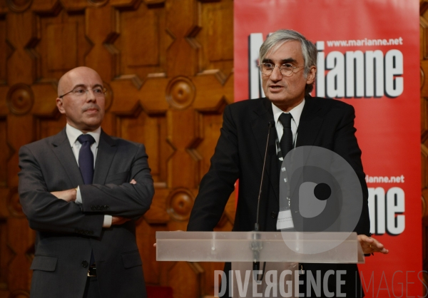 Débats organisés par l hebdomadaire Marianne sur le thème de l argent et de l éthique. Maurine Szafran et Eric Ciotti