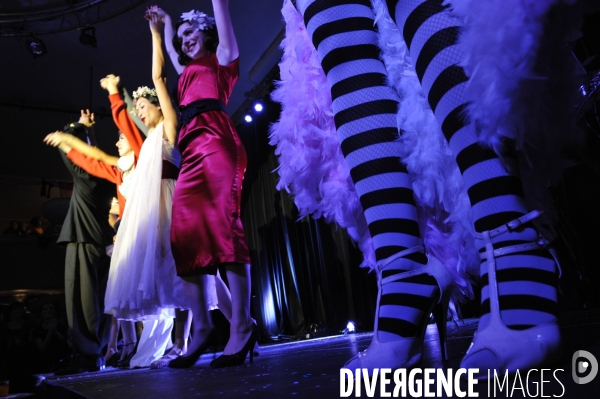 Festival Paris Burlesque a la Bellevilloise : la  nouvelle mode de l effeuillage et du cabaret coquin