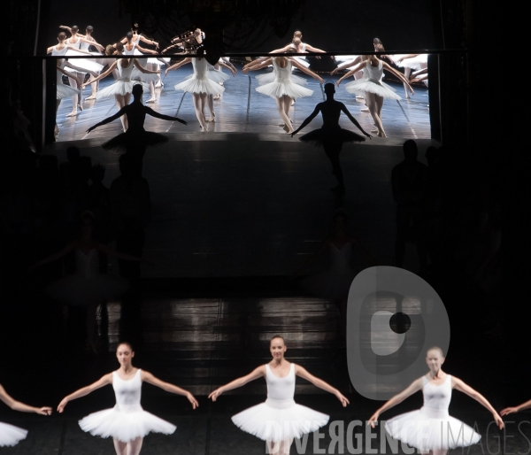 Le défilé du ballet de l Opéra de Paris
