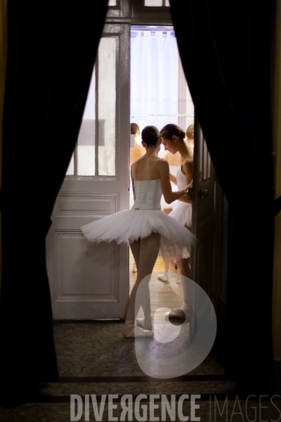 Le défilé du ballet de l Opéra de Paris