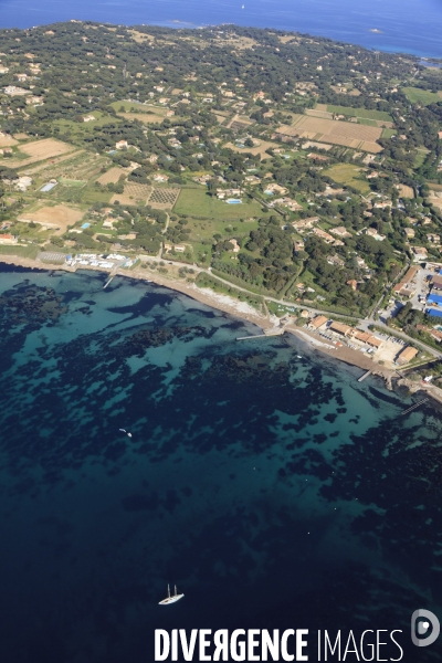 Vue aérienne du golfe de Saint Tropez