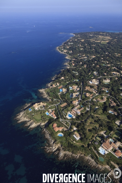 Vue aérienne du golfe de Saint Tropez