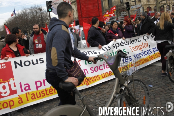 Manifestation contre l accord de  Sécurisation de l Emploi  à l appel de la CGT et de FO