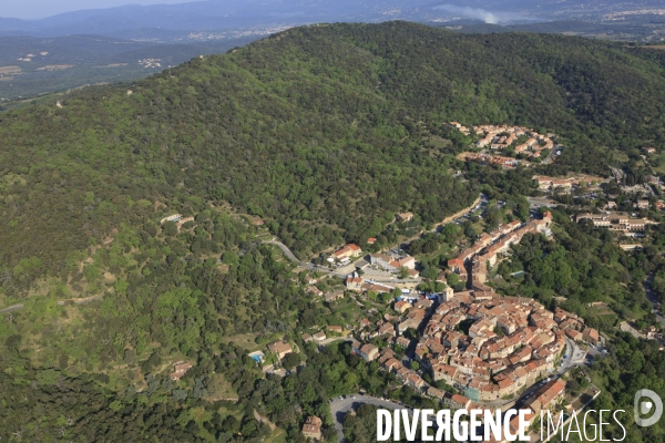 Vue aérienne du golfe de Saint Tropez