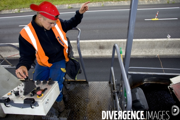 Réfection de chaussée d autoroute